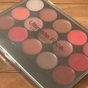 Ultimate Face Pro-Lip Collection